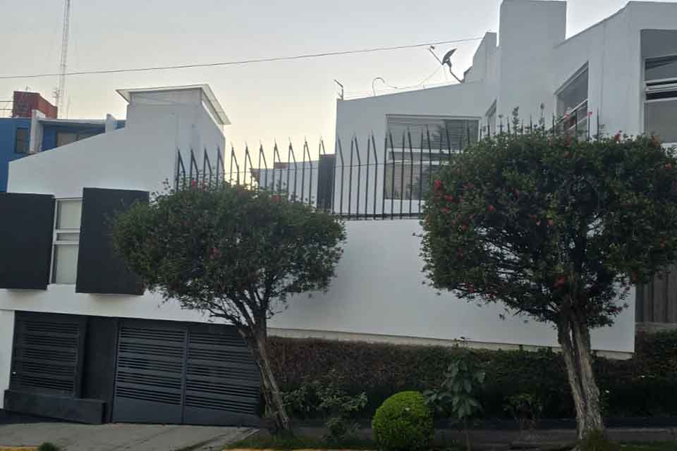 Venta de casa en Fraccionamiento Residencial Lomas de Tarango. Alvaro Obregón, CDMX.