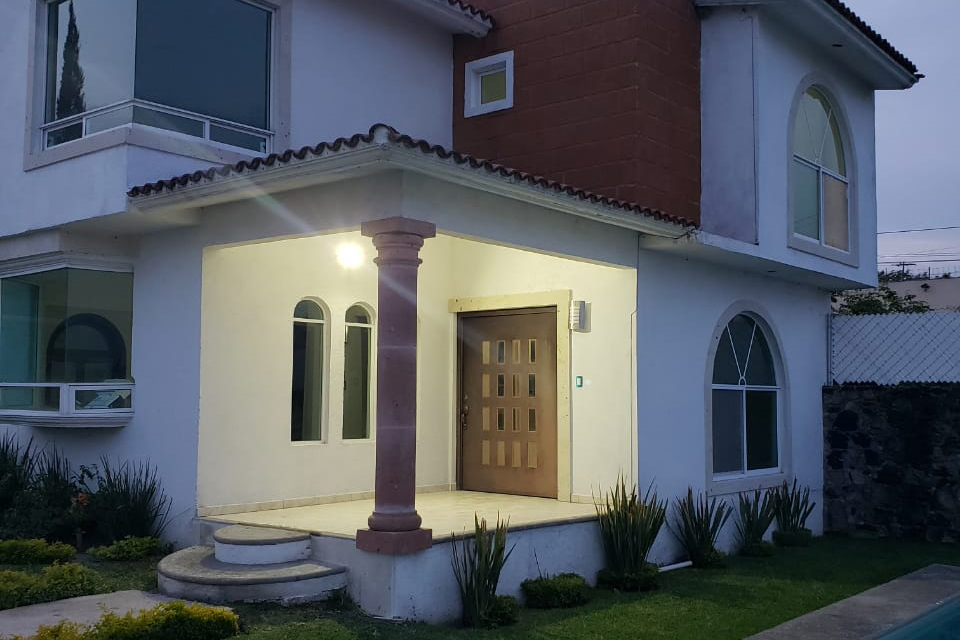 Bonita casa en venta Real de Oaxtepec, Morelos