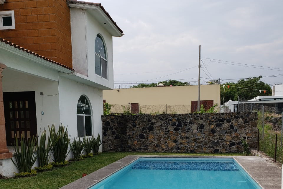 Bonita casa en venta Real de Oaxtepec, Morelos