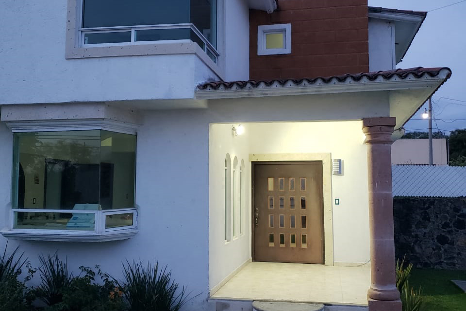 Bonita casa en venta Real de Oaxtepec, Morelos